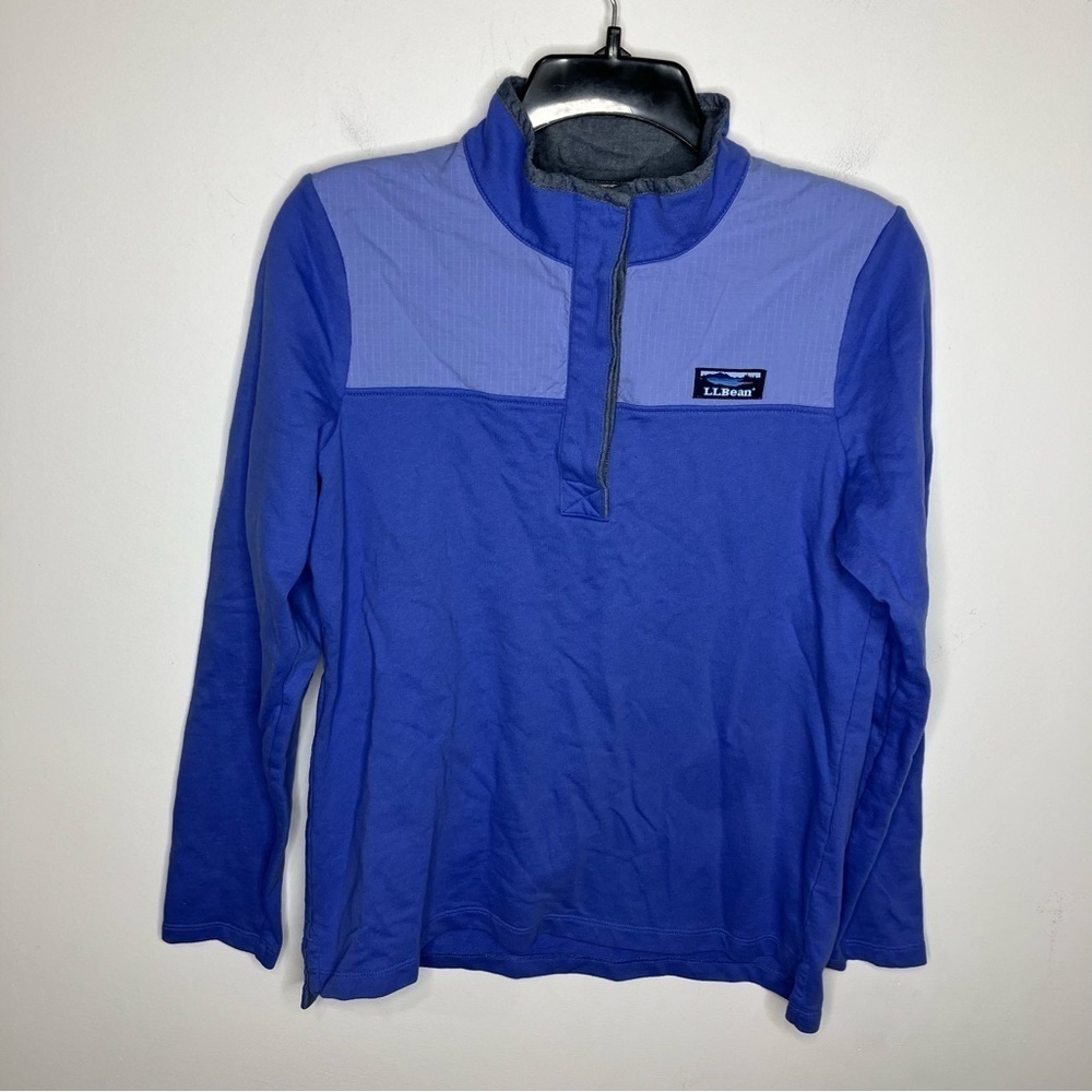 L.L. Bean pullover size small